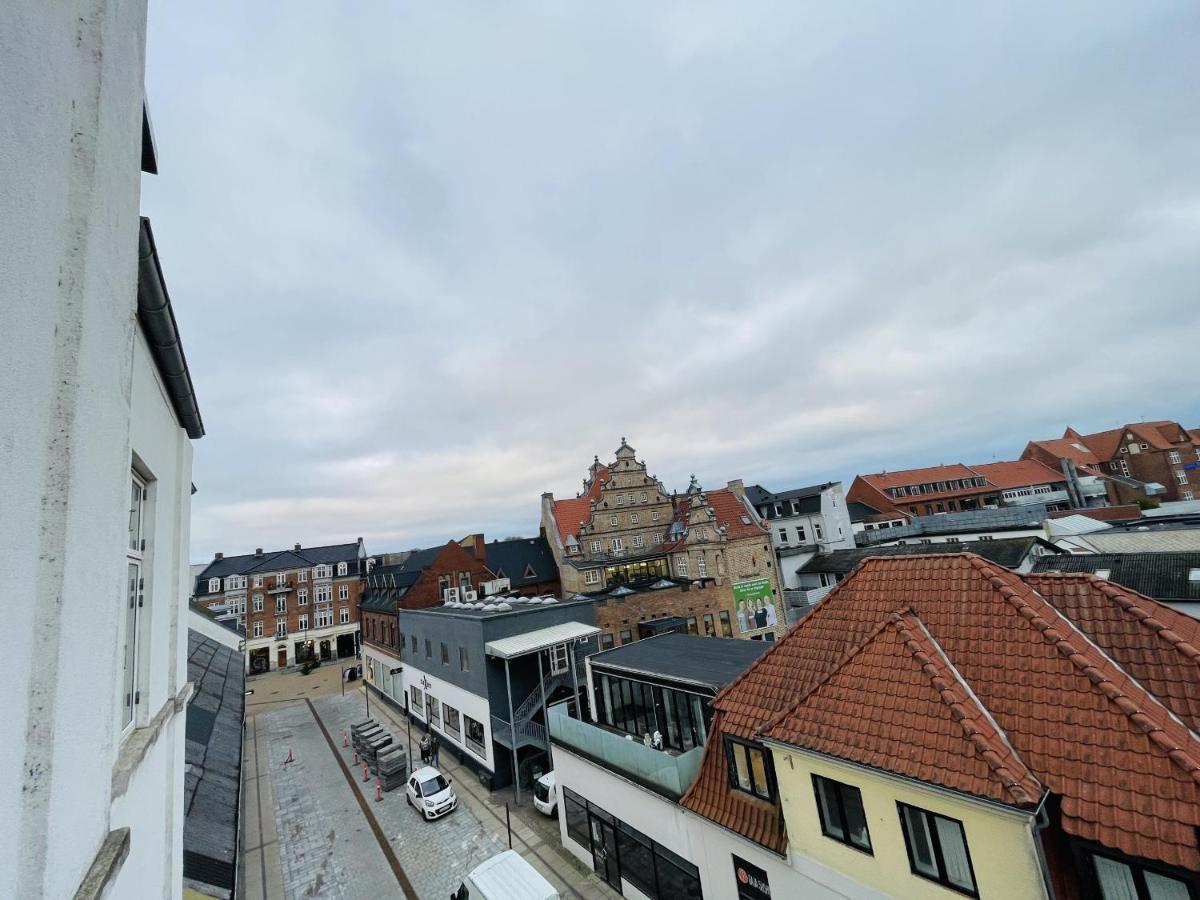 Aday - The Swanky Suite Hjorring Exterior photo